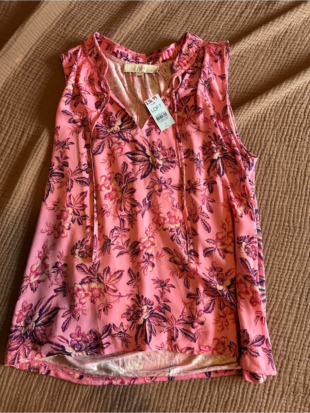 LOFT Pink Floral Sleeveless V-Neck Blouse